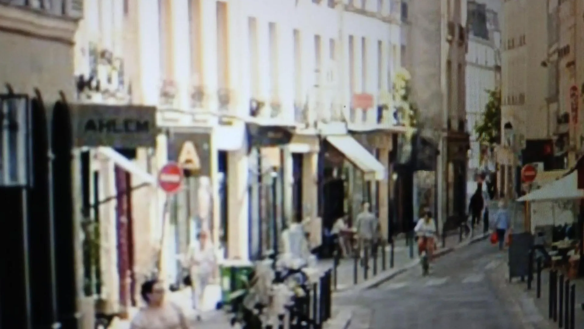 6 Arr Apartment Paris